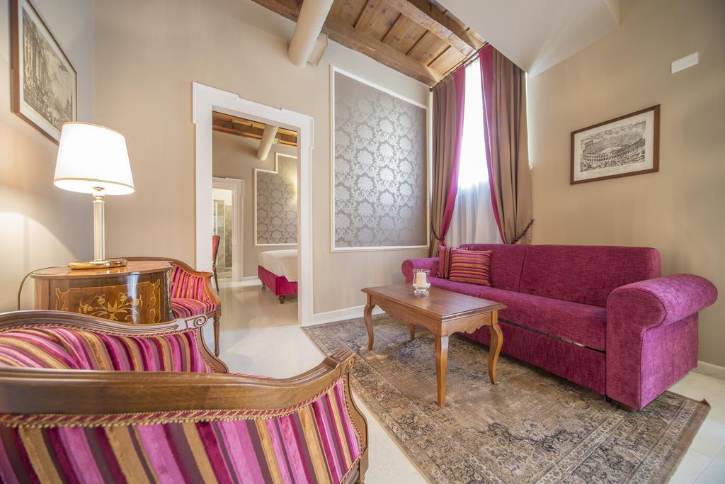 Lady Capulet Apartment